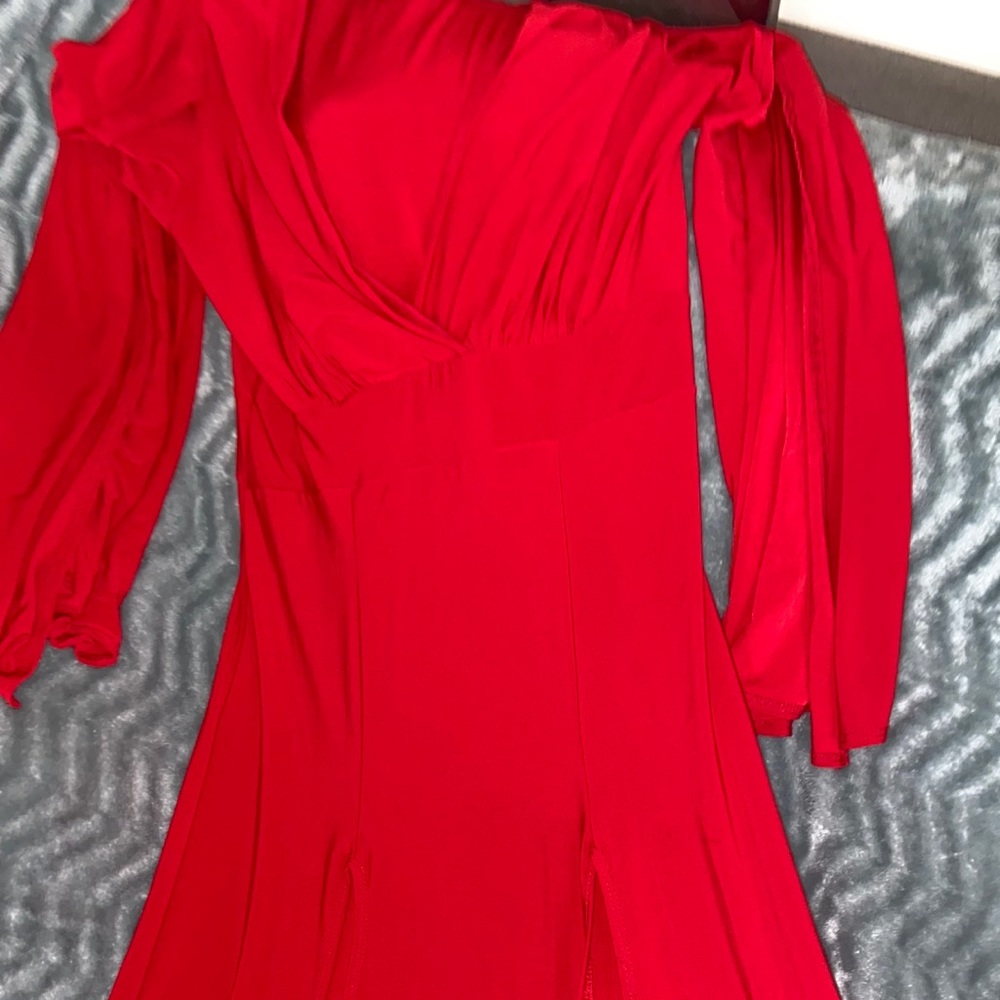 Red Dress - Picture 2 of 2